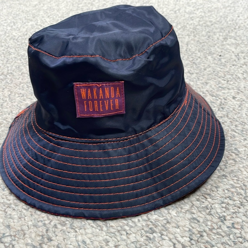 Disney Parks Wakanda Forever Black Panther Reversible Bucket Hat NWOT